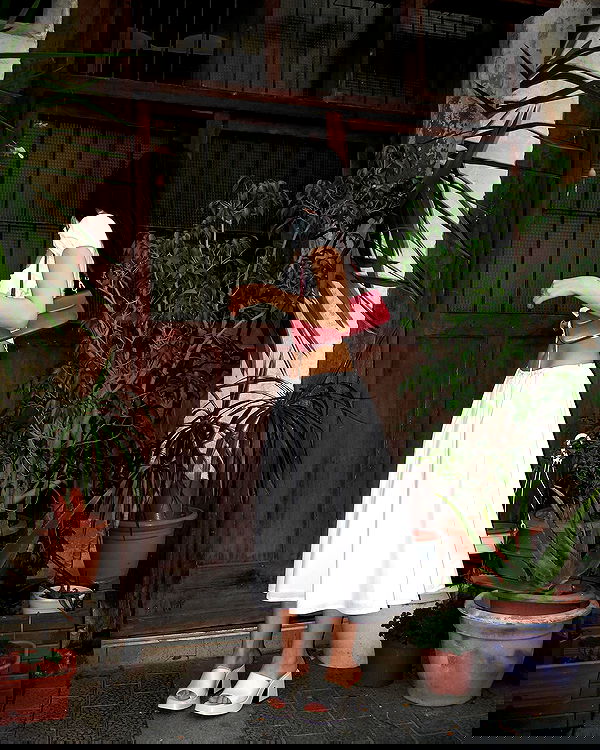 ayguldavlletova image ~ Altpins