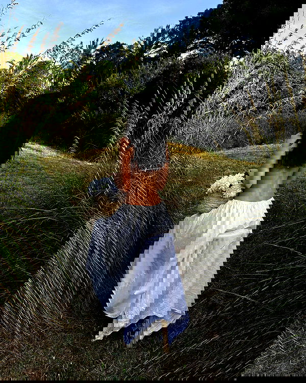 ayguldavlletova image ~ Altpins