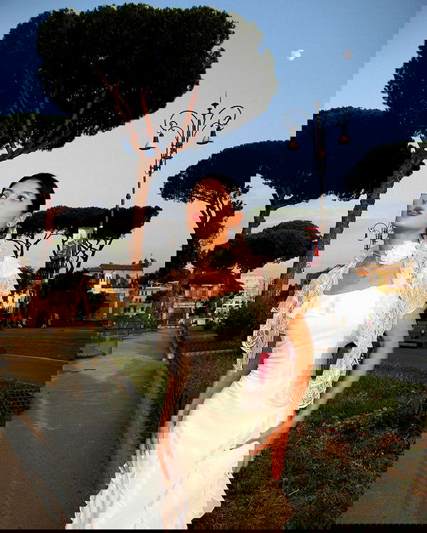 ayguldavlletova image ~ Altpins