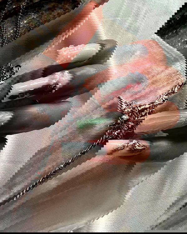 ayguldavlletova image ~ Altpins