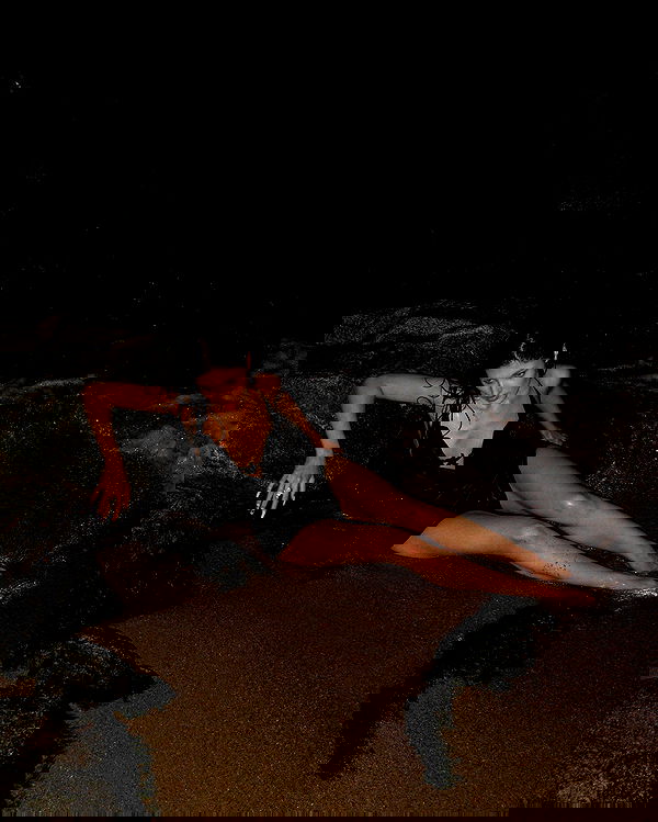 ayguldavlletova image ~ Altpins