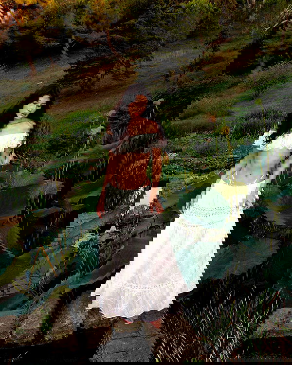 ayguldavlletova image ~ Altpins