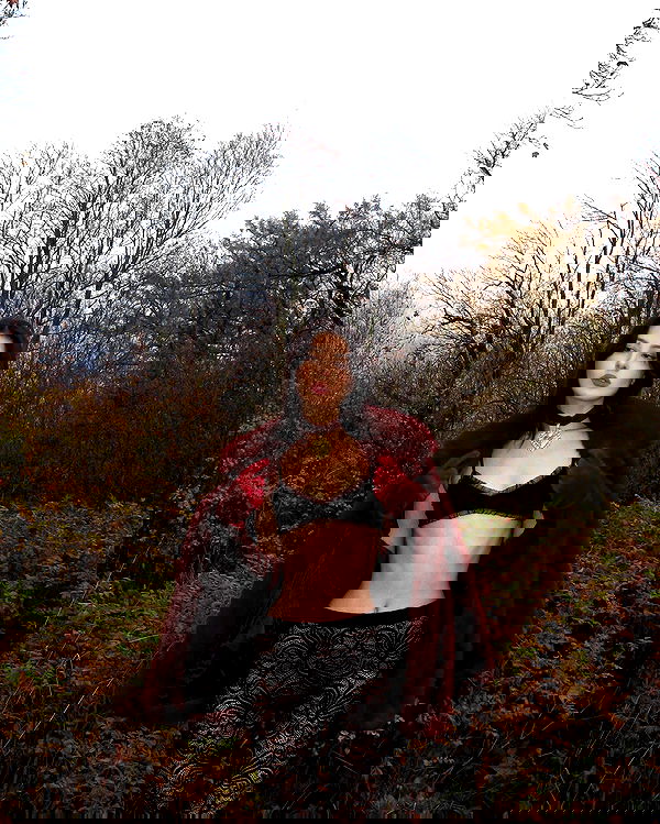 ayguldavlletova image ~ Altpins