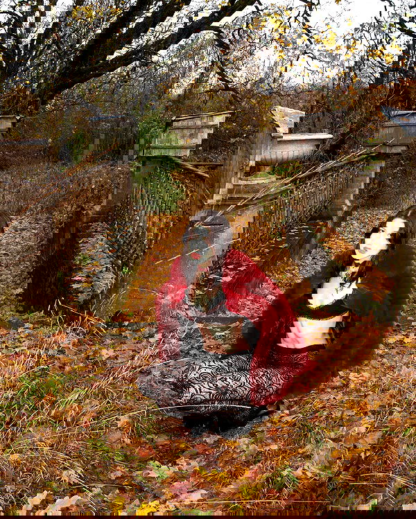 ayguldavlletova image ~ Altpins