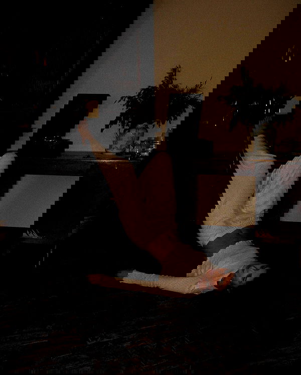 ayguldavlletova image ~ Altpins