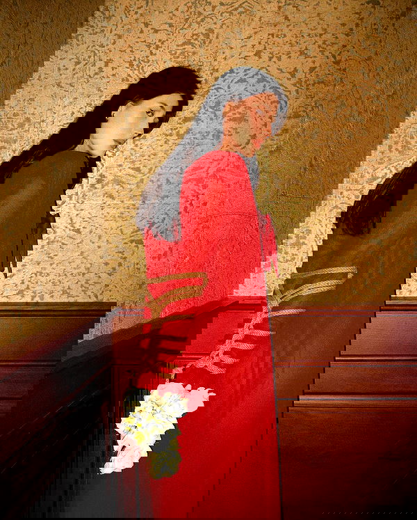 ayguldavlletova image ~ Altpins