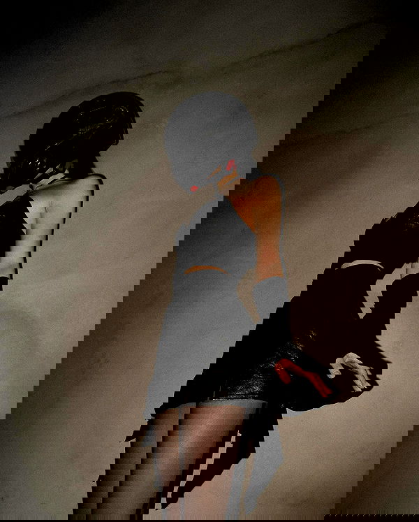 ayguldavlletova image ~ Altpins