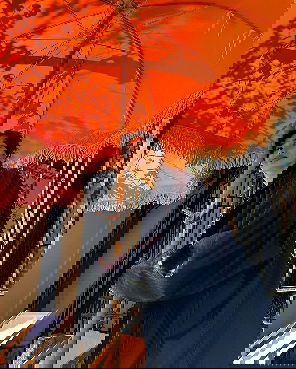 ayguldavlletova image ~ Altpins