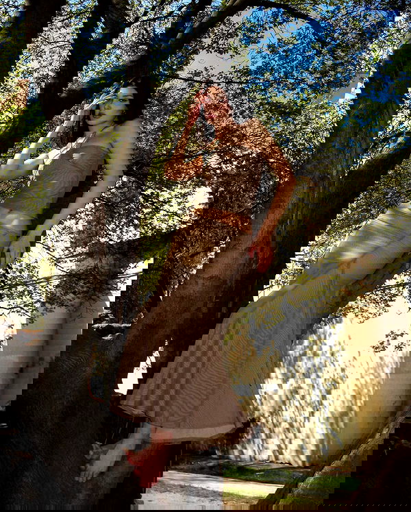 ayguldavlletova image ~ Altpins