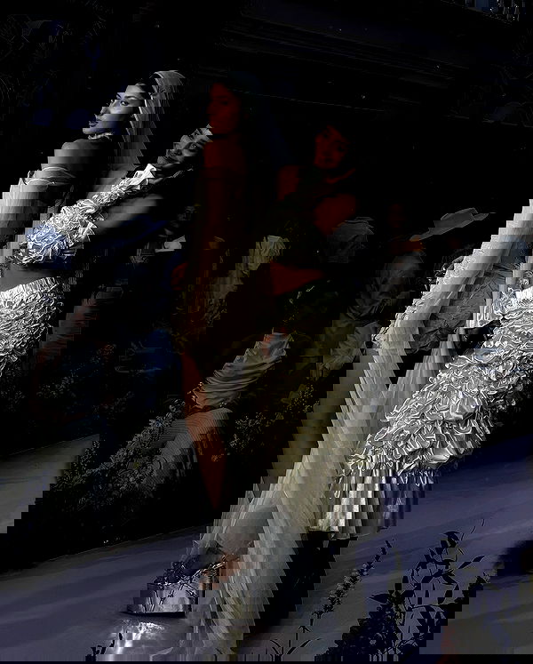 ayguldavlletova image ~ Altpins