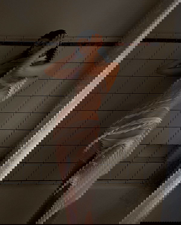 ayguldavlletova image ~ Altpins