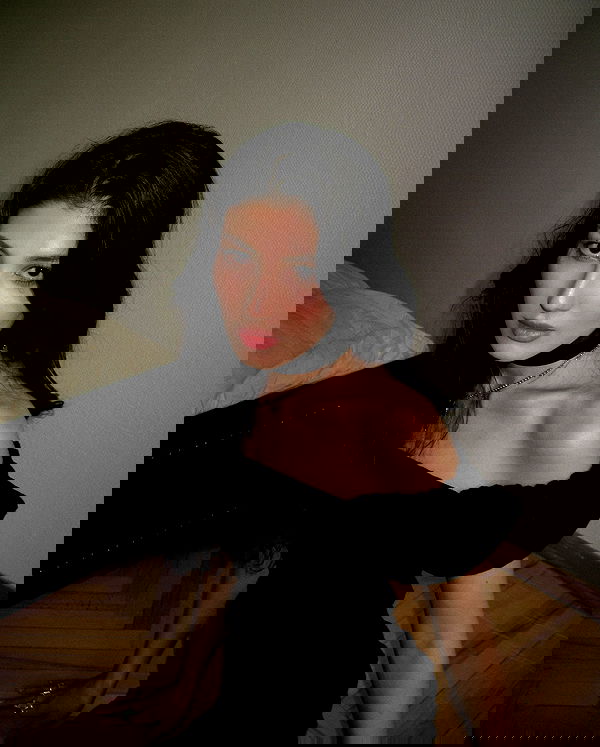 ayguldavlletova image ~ Altpins