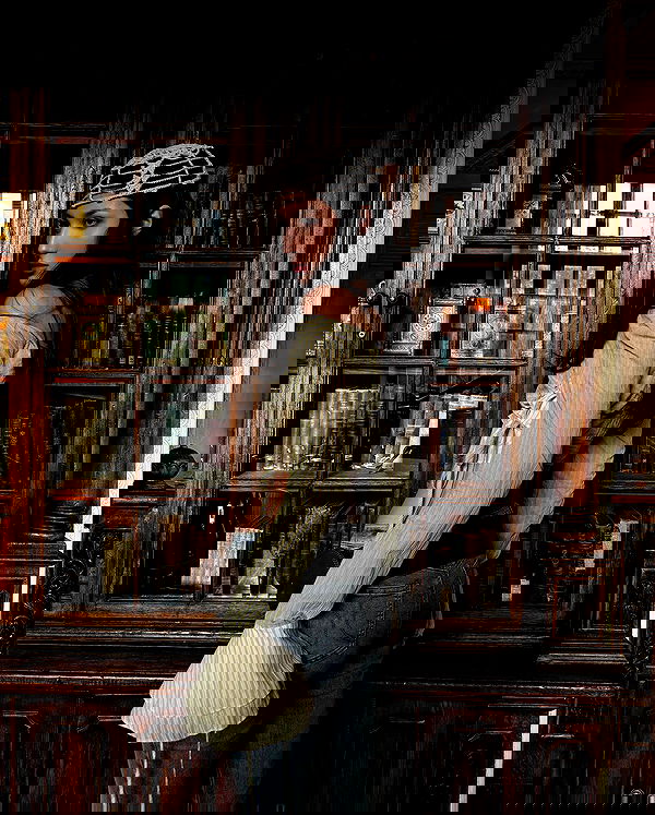 ayguldavlletova image ~ Altpins