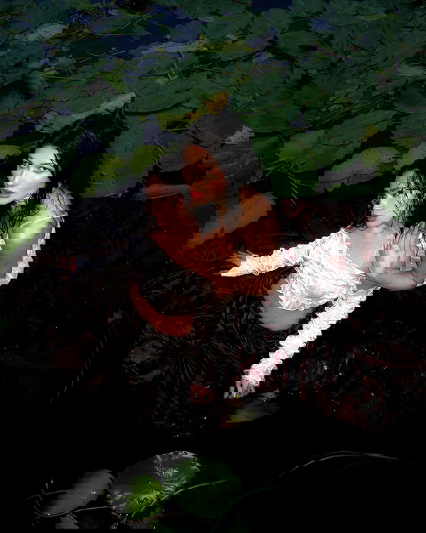 ayguldavlletova image ~ Altpins