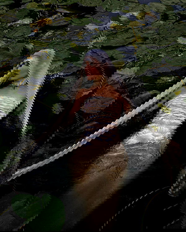 ayguldavlletova image ~ Altpins