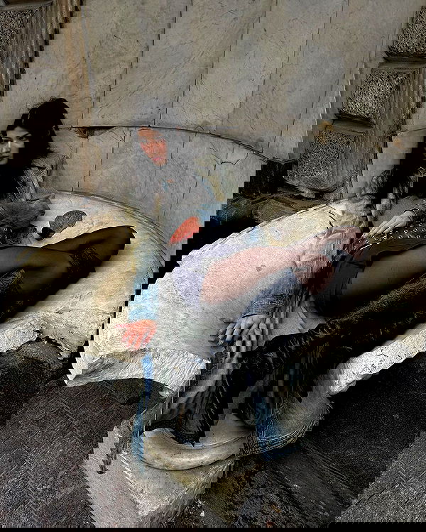 ayguldavlletova image ~ Altpins