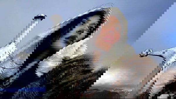 ayguldavlletova image ~ Altpins