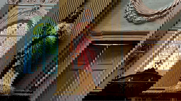 ayguldavlletova image ~ Altpins