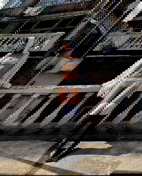 ayguldavlletova image ~ Altpins