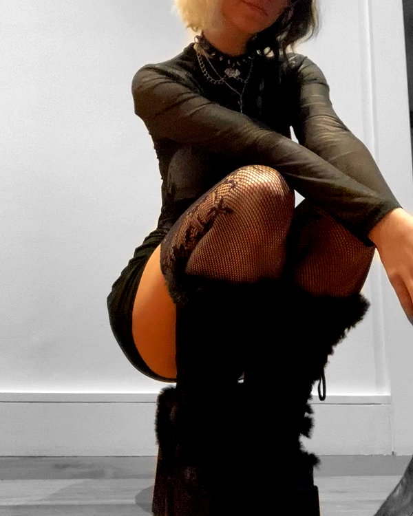 b6bybat instagram image archive image