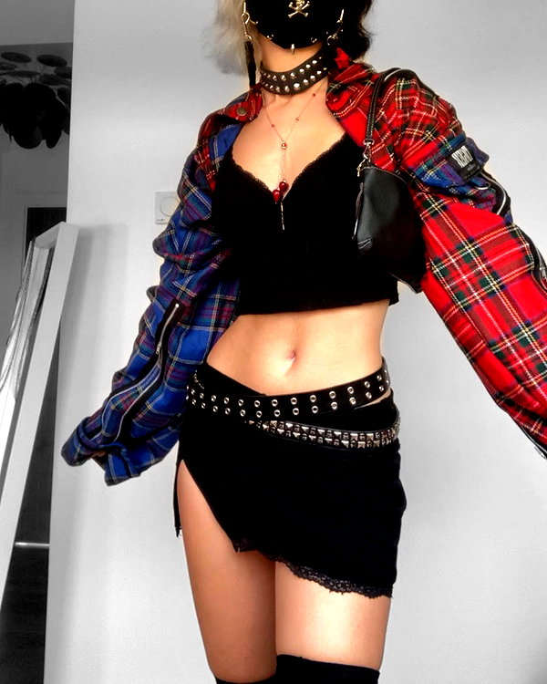 b6bybat instagram image archive image