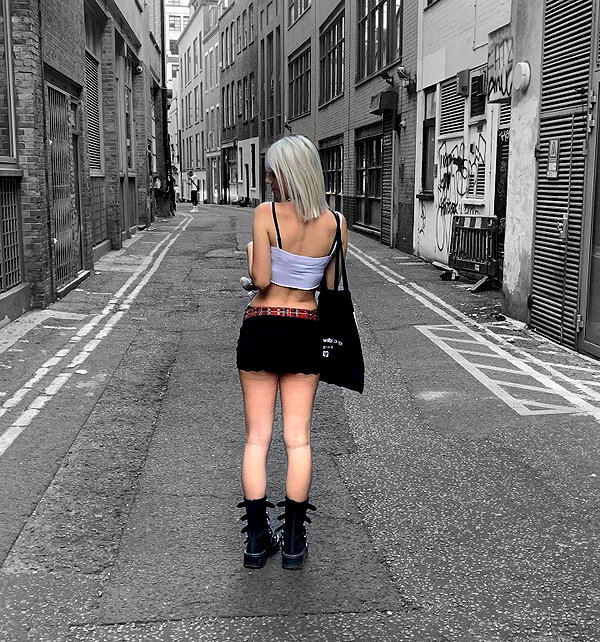 b6bybat instagram image archive image