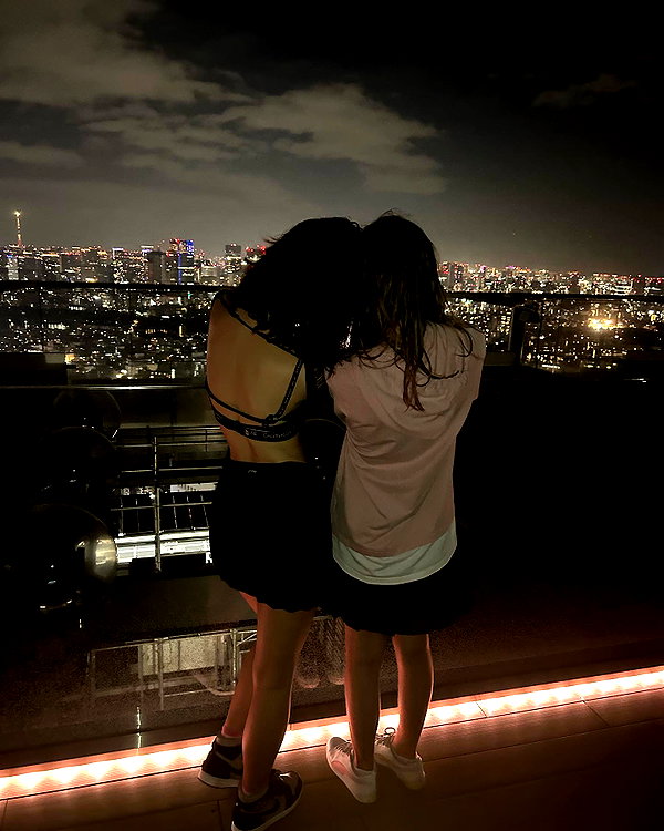 b6bybat instagram image archive image