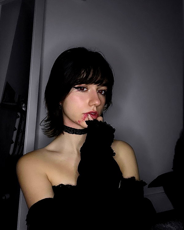 b6bybat instagram image archive image