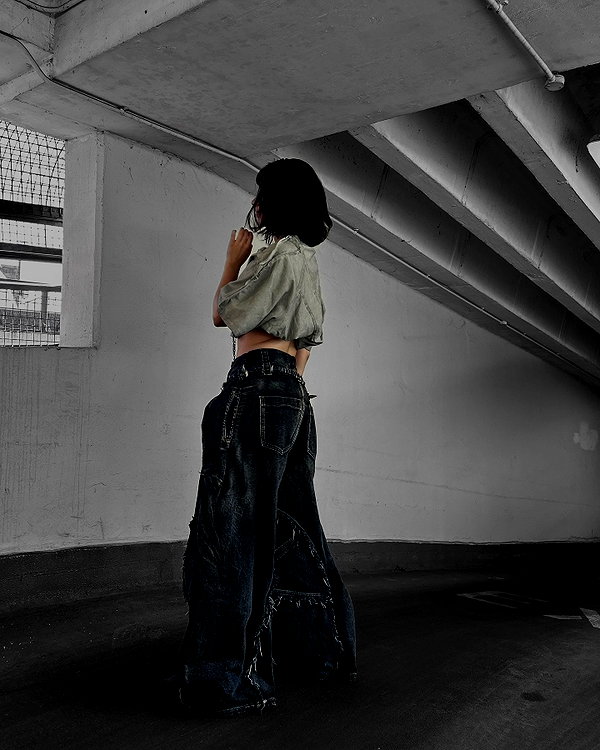 b6bybat instagram image archive image