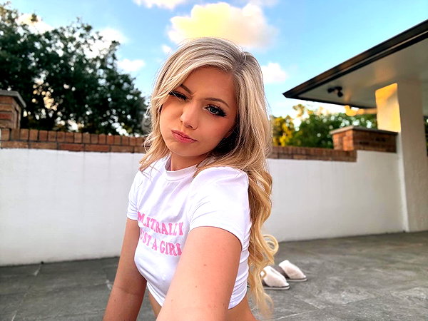 babebellalynnx instagram image archive image
