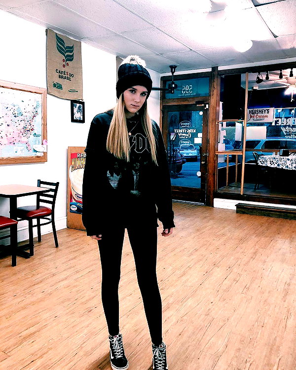 bailey_rain_campbell instagram image archive image
