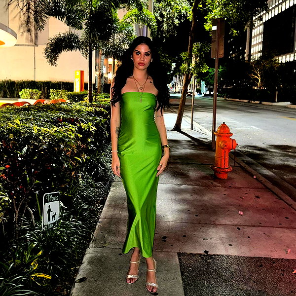 barbararamirezz_ instagram image archive image