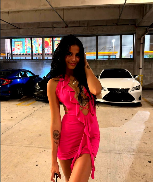 barbararamirezz_ instagram image archive image