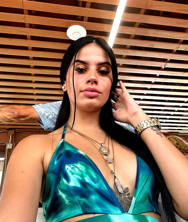 barbararamirezz_ instagram image archive image