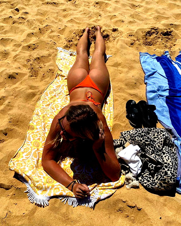bella.mccafferty instagram image archive image