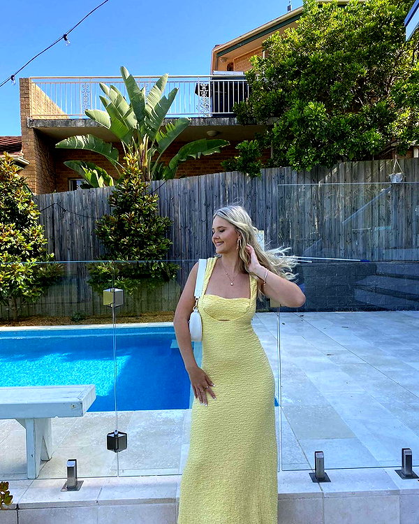 bella.mccafferty instagram image archive image