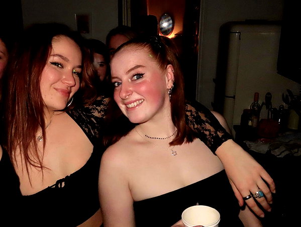 beth.ae_xx instagram image archive image