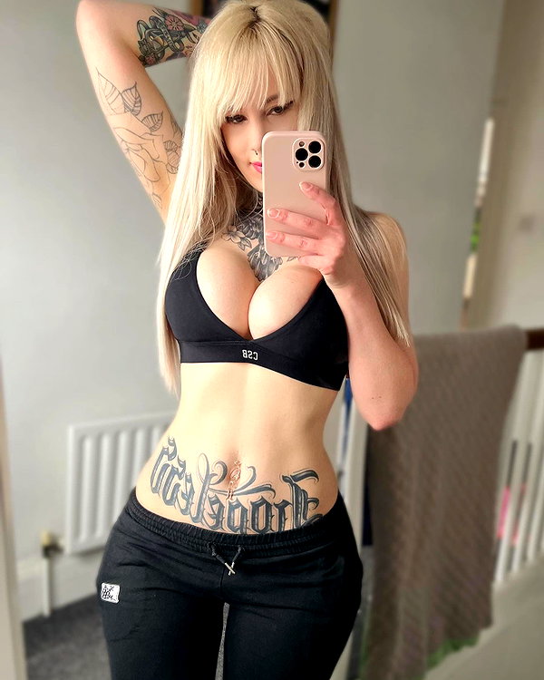 bexicutes instagram image archive image