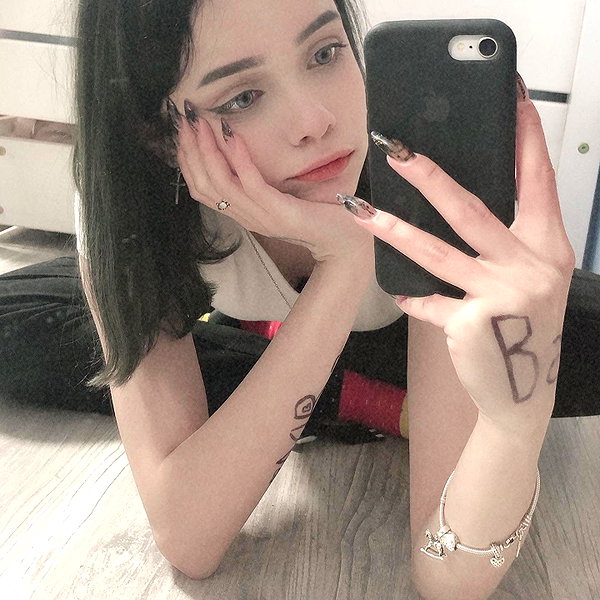 bibsye instagram image archive image