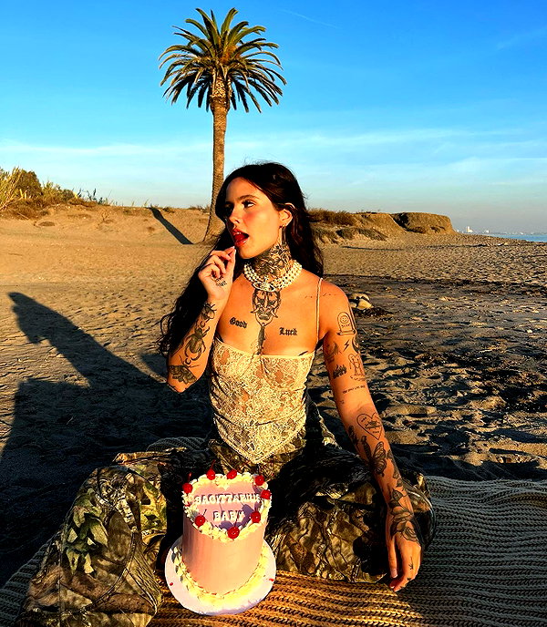 bmarkhaa instagram image archive image