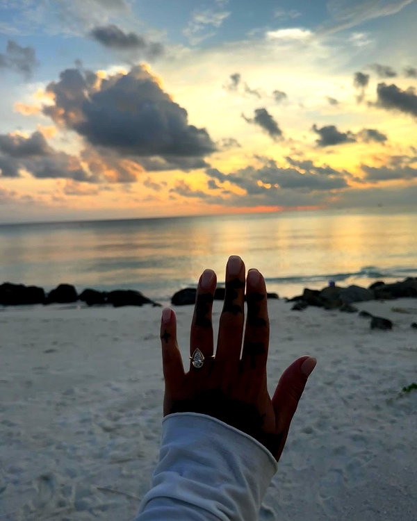 bmarkhaa instagram image archive image