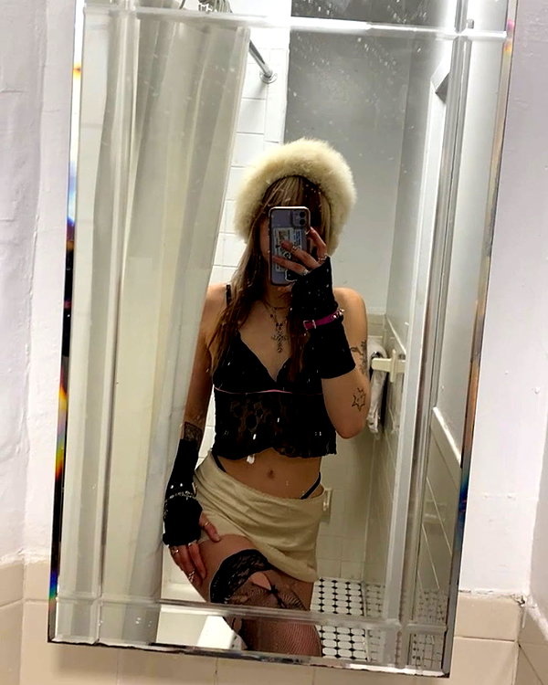 boxdyeblonde instagram image archive image