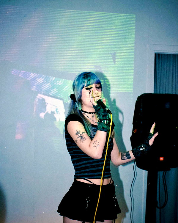 boxdyeblonde instagram image archive image