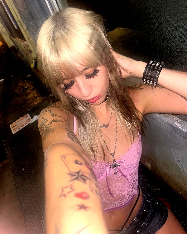 boxdyeblonde instagram image archive image