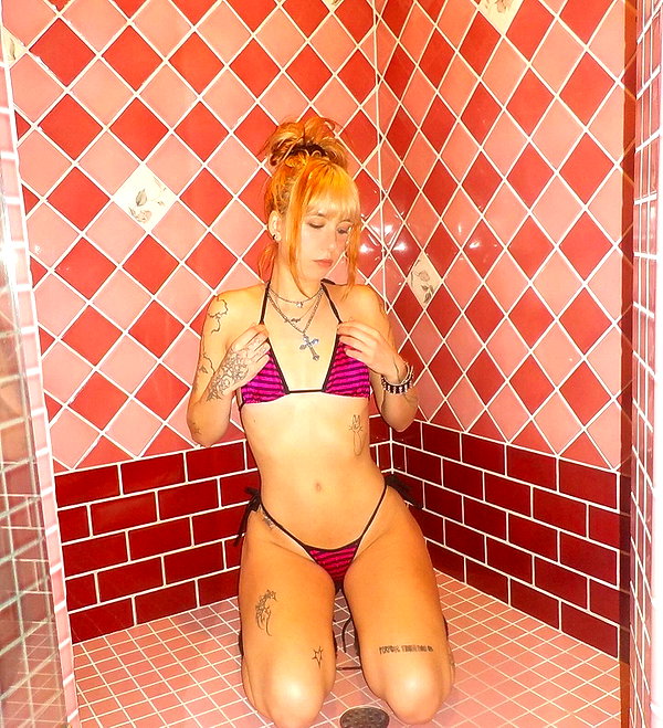 boxdyeblonde instagram image archive image