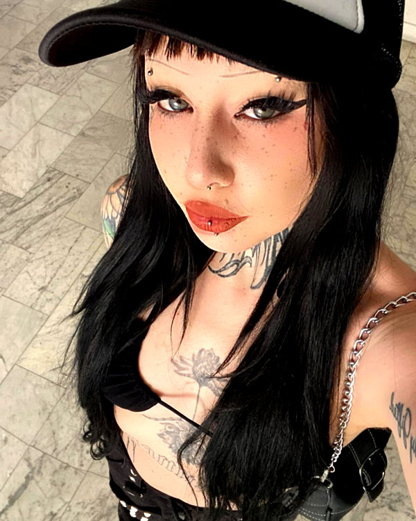 braainr0tt instagram image archive image