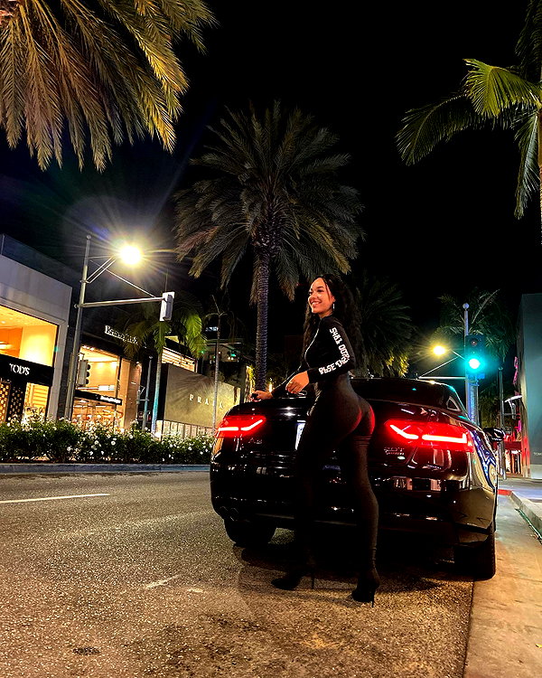 briannagutz instagram image archive image