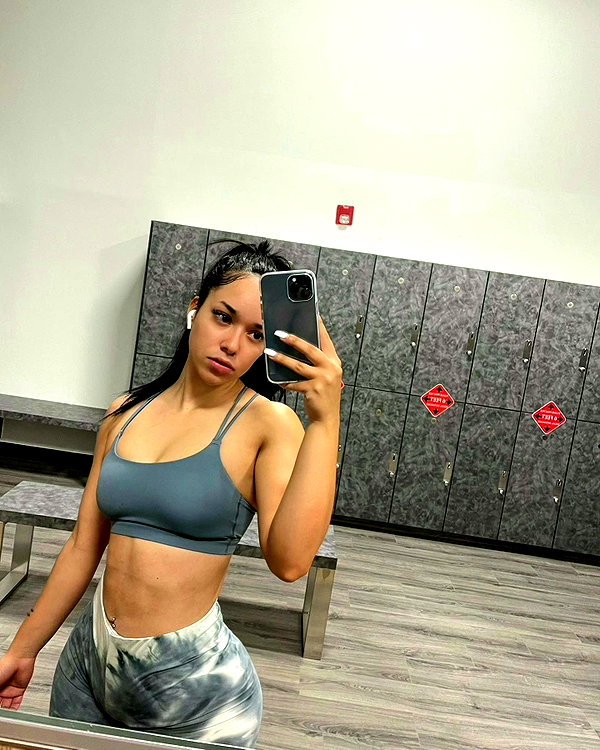briannagutz instagram image archive image