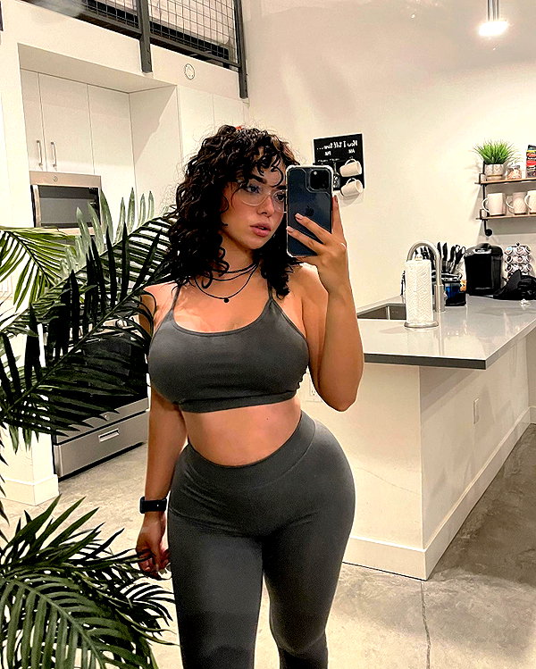 briannagutz instagram image archive image