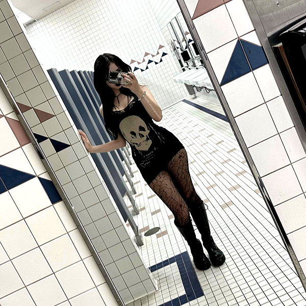 butter.on.a.poptart69 instagram image archive image